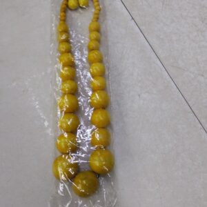 Wooden necklace - yellow